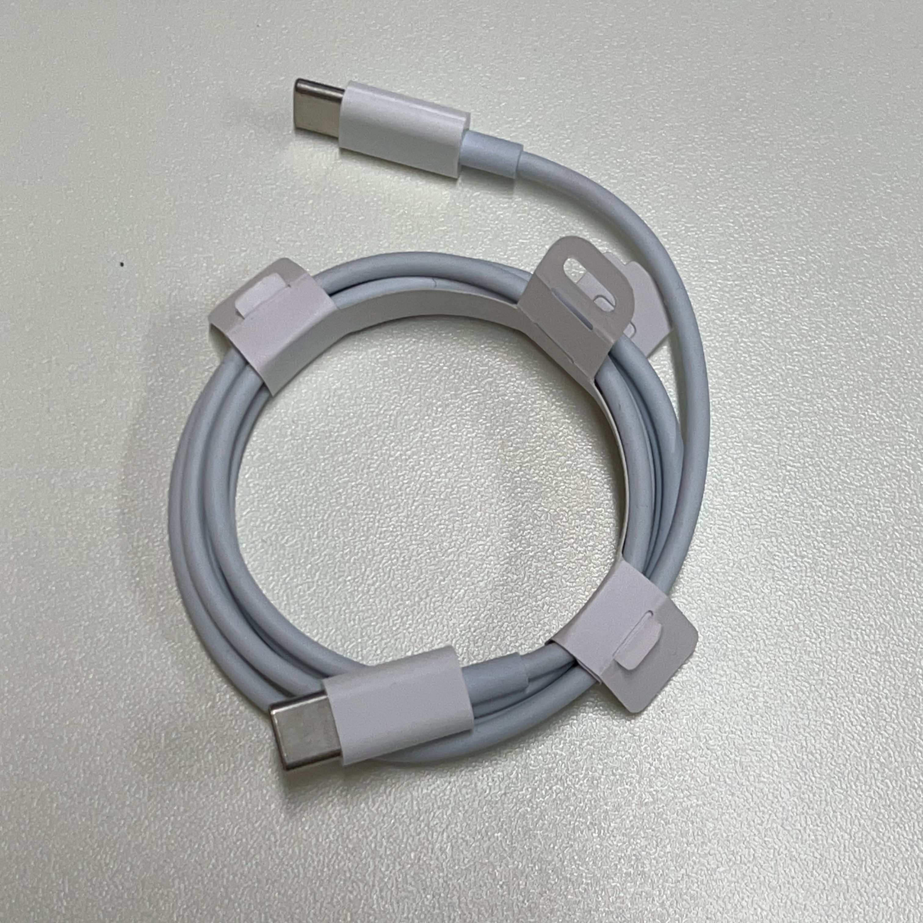 câble USB-C vers USB-C