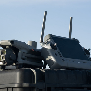 DJ Matrice 4E/4T <strong>RC</strong> Plus2 Industry Enhanced Version for Matrice 4E/4T Drone Equipped with a Brand-<strong>new</strong> High-<strong>brightness</strong> Screen - Product Image 3