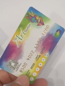 Números de Oro en relieve código QR VIP impresión colorida tarjetas de PVC
