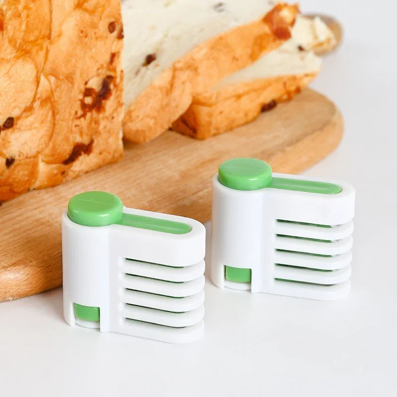 สีเขียวอ่อน