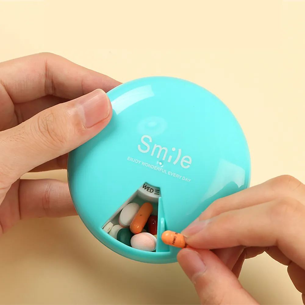 Neue BPA Free Travel Plastic Round Smile 7 Tage wöchentlich Medizin Pille Aufbewahrung behälter Boxen Organizer Fälle