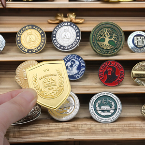 Bán buôn biểu tượng tùy chỉnh Vàng Trâm pins chết cắt Baking huy hiệu kỹ thuật bù đắp in ấn Quà Tặng kim loại men <span class=keywords><strong>Pin</strong></span> - Product Image 1