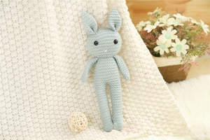 100% 手工小兔子毛绒玩具婴儿羊玩具婴儿钩针编织兔子amigurumi针织令人着迷的柔软兔子玩具