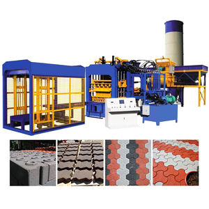A buon mercato e bene <span class=keywords><strong>QT5</strong></span>-15 Pallet di legno per calcestruzzo macchina per lo stampaggio di mattoni pressatura automatica macchine idrauliche per blocchi