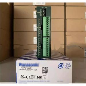 INDUSTRIAL PLC AFP0RAD8 UNIDAD ENTRADA ANALÓGICA - Product Image 1