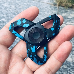 2024 Hot Bán thần tài spinner Đồ chơi cho người lớn Kim Loại bảng Spinner Tops Nga ckf SL ngón tay Spinner - Product Image 6
