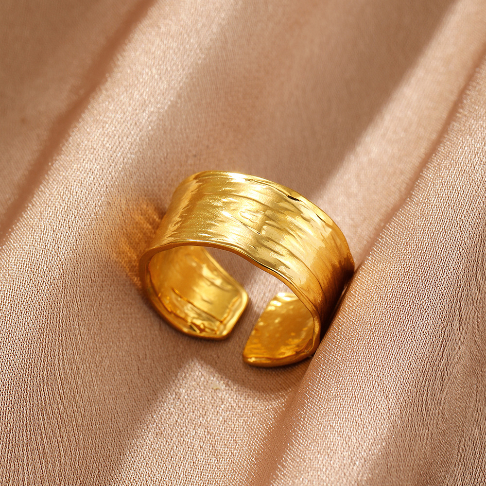 N6763 oro