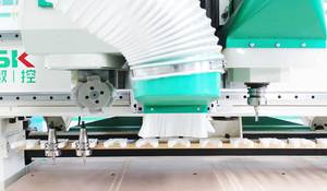 1325 2040 Máquina de carpintería Fabricación de puertas de gabinetes Enrutador CNC de madera Atc con sistema de descarga de carga automática - Product Image 5