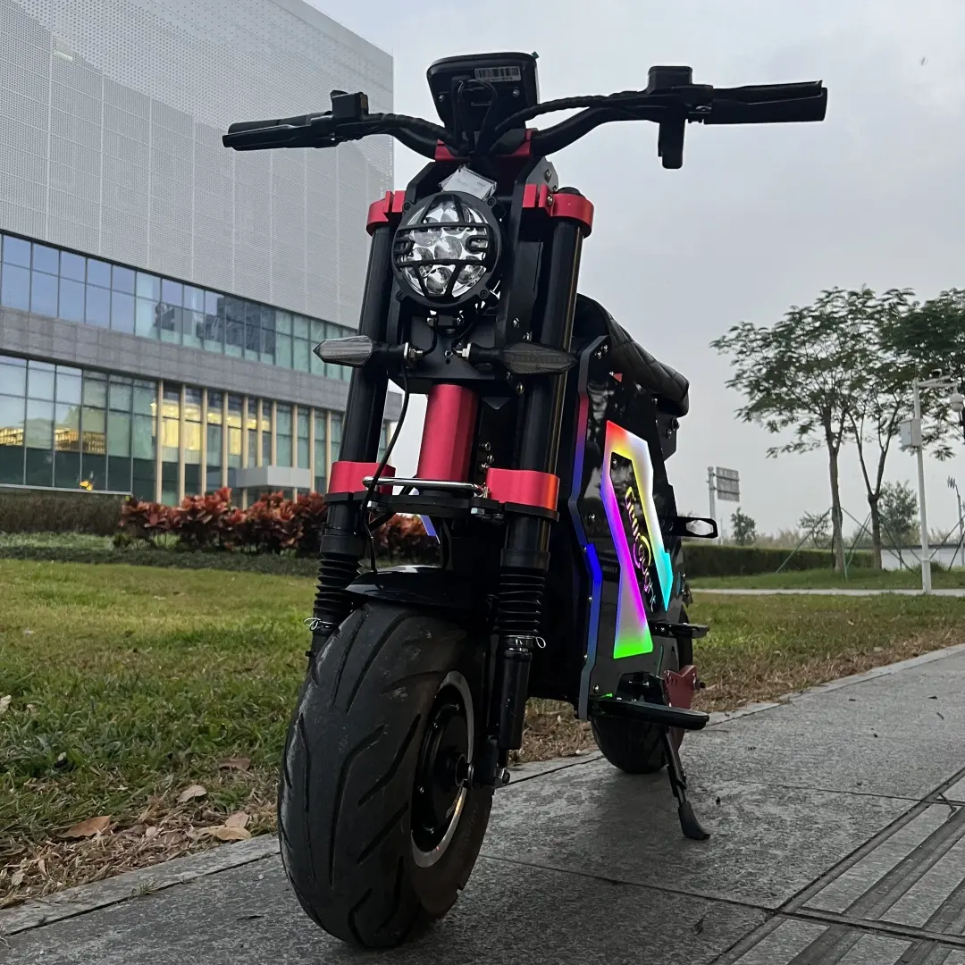 En iyi oturmuş elektrikli Scooter 72V 10000W çift Motor 66Mph 110Kmh hızlı hız APP gıda teslimat Ebike yetişkinler için elektrikli bisiklet