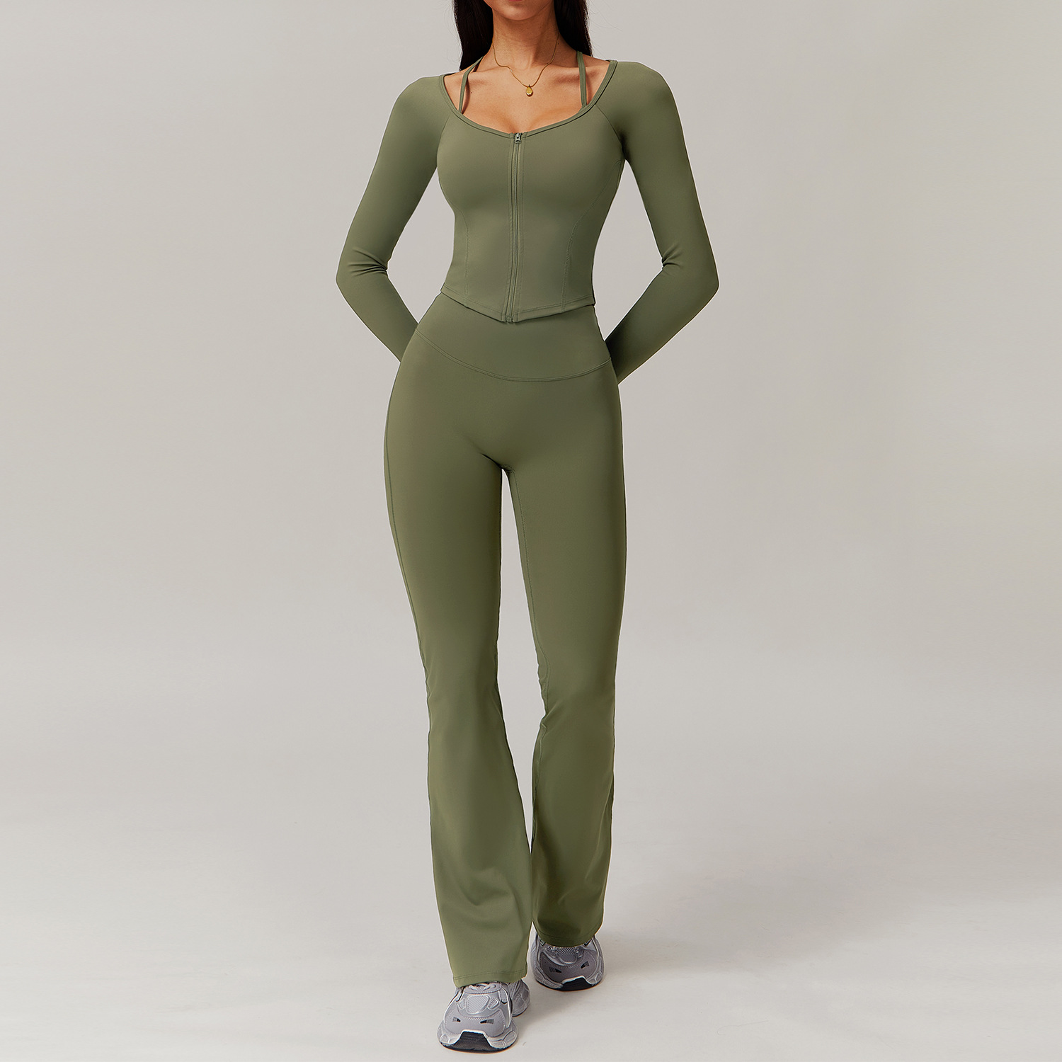 manches longues + pantalon évasé vert