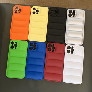 Özelleştirilmiş baskı desenler Logo yumuşak TPU aşağı ceket moda cep telefonu kılıfı Iphone 12 13 14 15 16 Pro Max Xs Xr kapak - Product Image 2