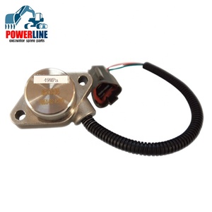 Pompa basınç sensörü 7861-92-1540 Komatsu PC100 <span class=keywords><strong>PC120</strong></span> PC200-5 ekskavatör yedek parçaları
