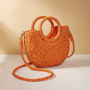 New Crescent-shaped Woven Beach Tote <strong>Bag</strong> - Stylish and Versatile for Any Occasion. - Product Image 3