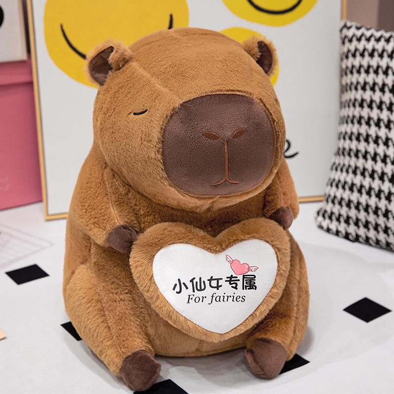 Hugging the heart-shaped capybara little fairy