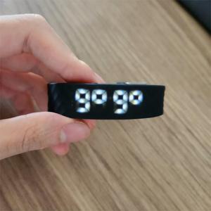 Colorful Strap Bracelet <strong>Timer</strong> Light Flashing Vibration Alert Time <strong>Display</strong> Wristband for Indoor Playground - Product Image 2