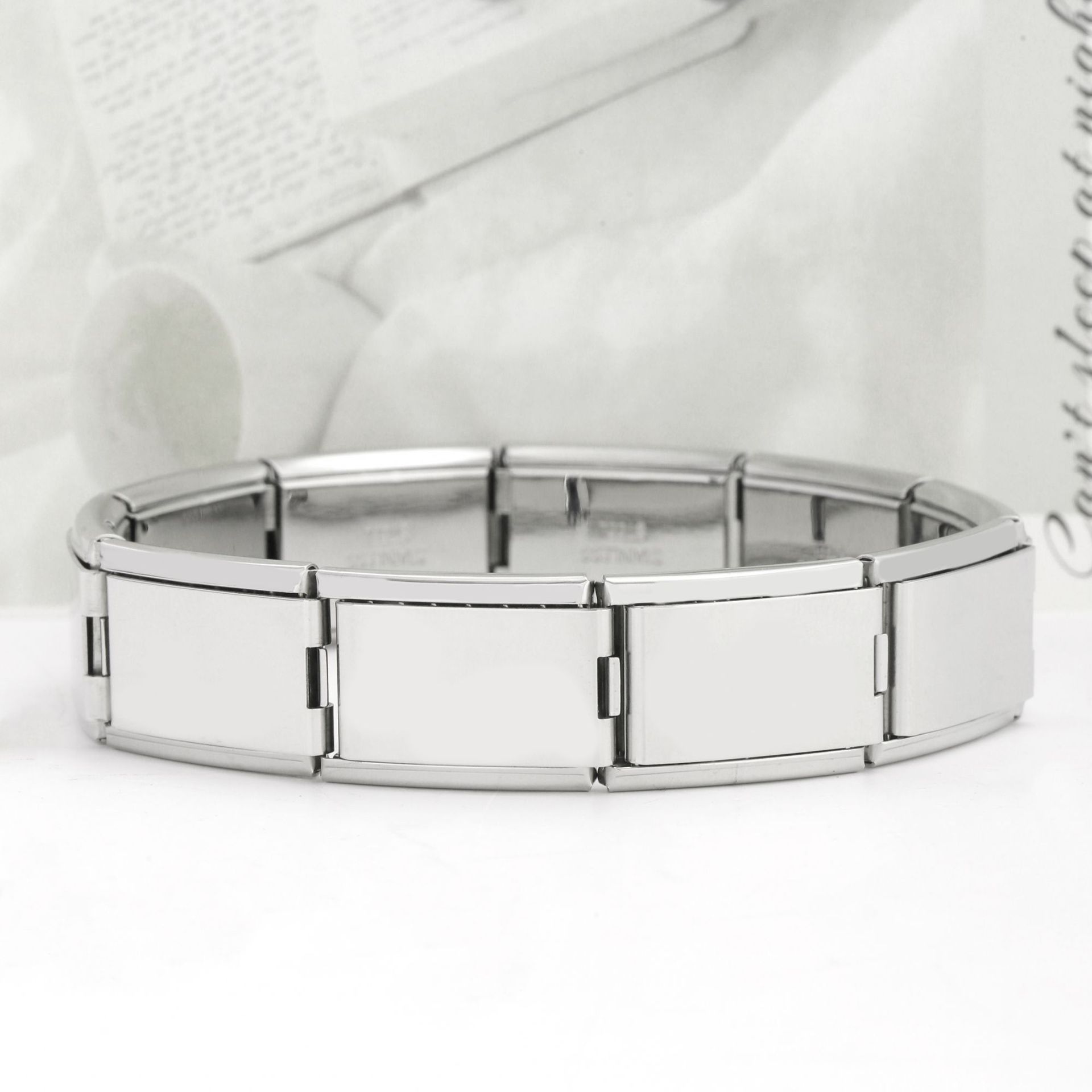 silver SKU-16