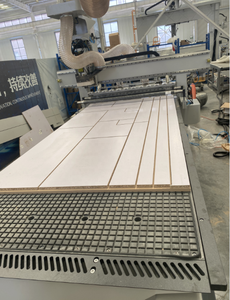 Enrutador CNC de anidación de madera automático de alta calidad 2030 máquina de fabricación de muebles máquina de fabricación de gabinetes con perforación - Product Image 3