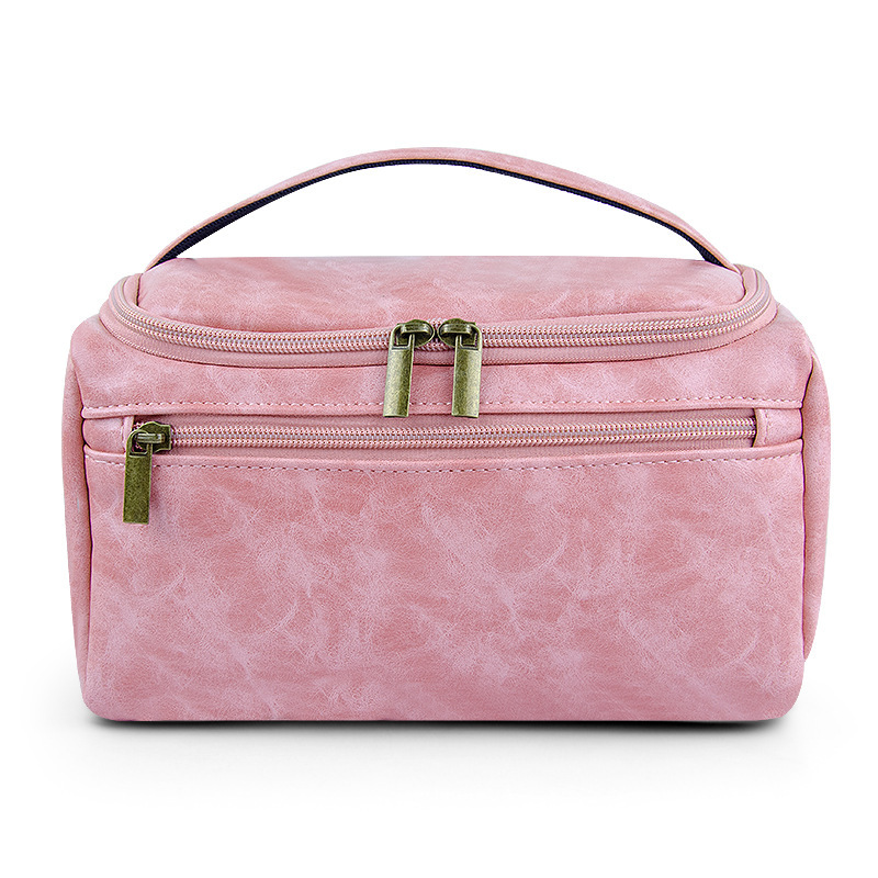 Neceser con gancho rosa