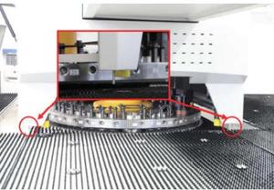 Servo CNC Punzonadora Torreta Punzonadora para formación y punzonado de láminas de metal