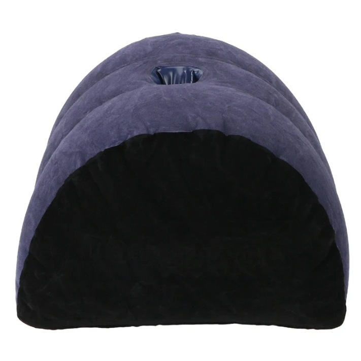Coussin érotique semi-circulaire violet-bleu.