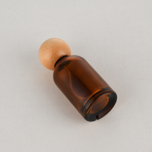 30ml 50ml 100ml rõ ràng Nâu mỹ phẩm Chai thủy tinh lưỡi lê cho nước hoa Dispenser Chai xịt chai thủy tinh với bằng gỗ Bóng cap - Product Image 4