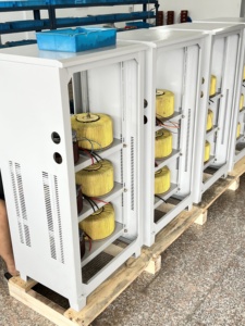 TNS 40kva 380v 3 fasi ad alta precisione Smart Servo Avr 40kva regolatore stabilizzatore di tensione automatico - Product Image 5