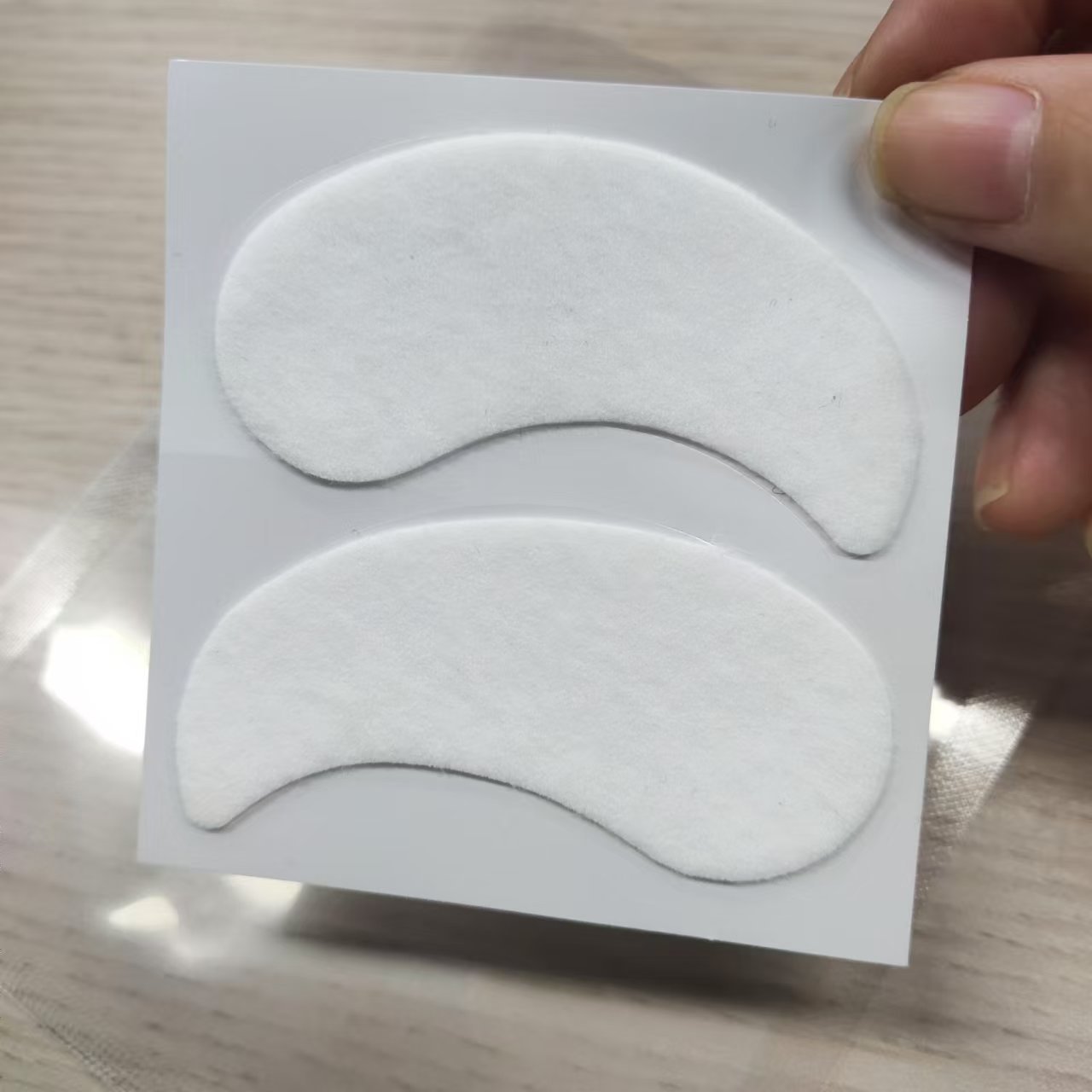 ขอบ