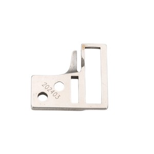 Phụ Tùng Máy May Công Nghiệp 202403 Tấm Kim Cho <span class=keywords><strong>Pegasus</strong></span> Overlock Máy <span class=keywords><strong>DCR</strong></span>-<span class=keywords><strong>942</strong></span> - Product Image 2