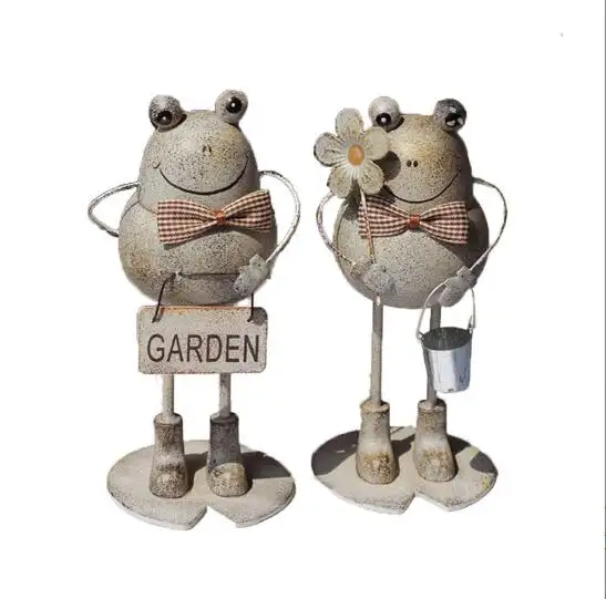 Home decoration frog decorations wooden handicrafts