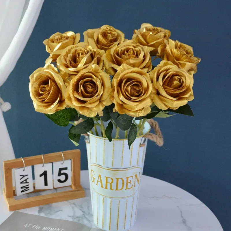 الورود الصناعية ذات الفروع الأبيض الخالصة والأكثر مبيعًا والورود الصناعية المزيفة بالأزهار لهدايا عيد الحب وزينة حفلات الزفاف والاحتفالات DIY
