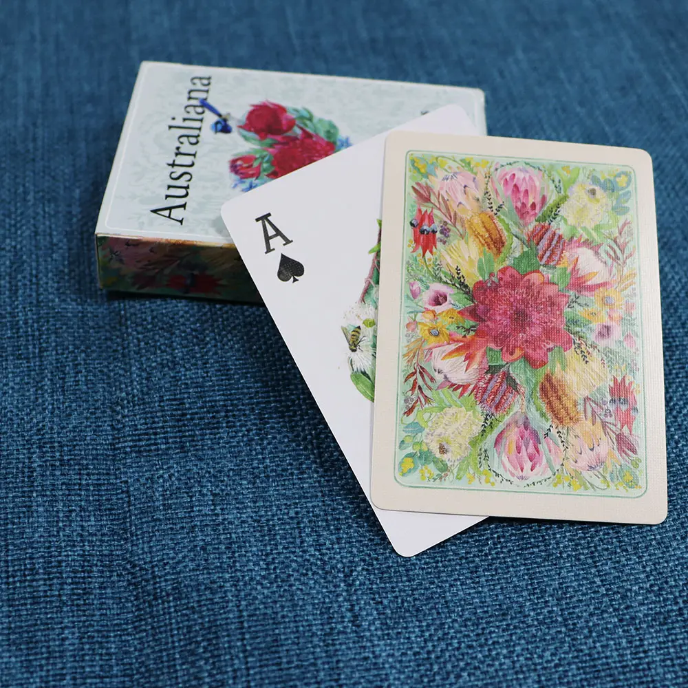 Kartu bermain emboss pribadi Logo kustom kartu kertas permainan kartu bermain Poker iklan dengan kotak
