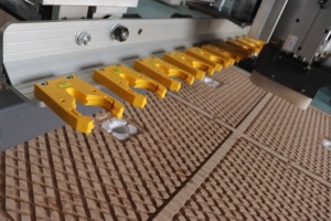 生产家具线数控刳刨机木工自动装卸嵌套数控橱柜制造机价格 - Product Image 5