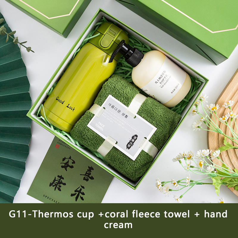 Thermos cup+Towel+Hand cream