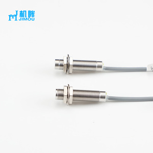 DC 24V Industrial Full Metal Sensor de proximidad inductivo Detector de distancia multiposición con detección magnética - Product Image 2