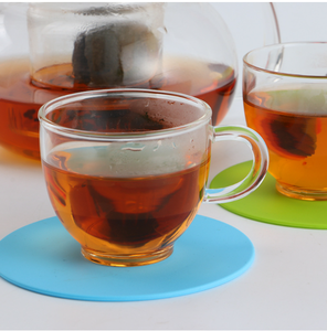 Tabletex独特设计圆形人造革餐垫和杯垫，用于餐桌皮革杯垫和杯垫，一套6杯垫 - Product Image 2