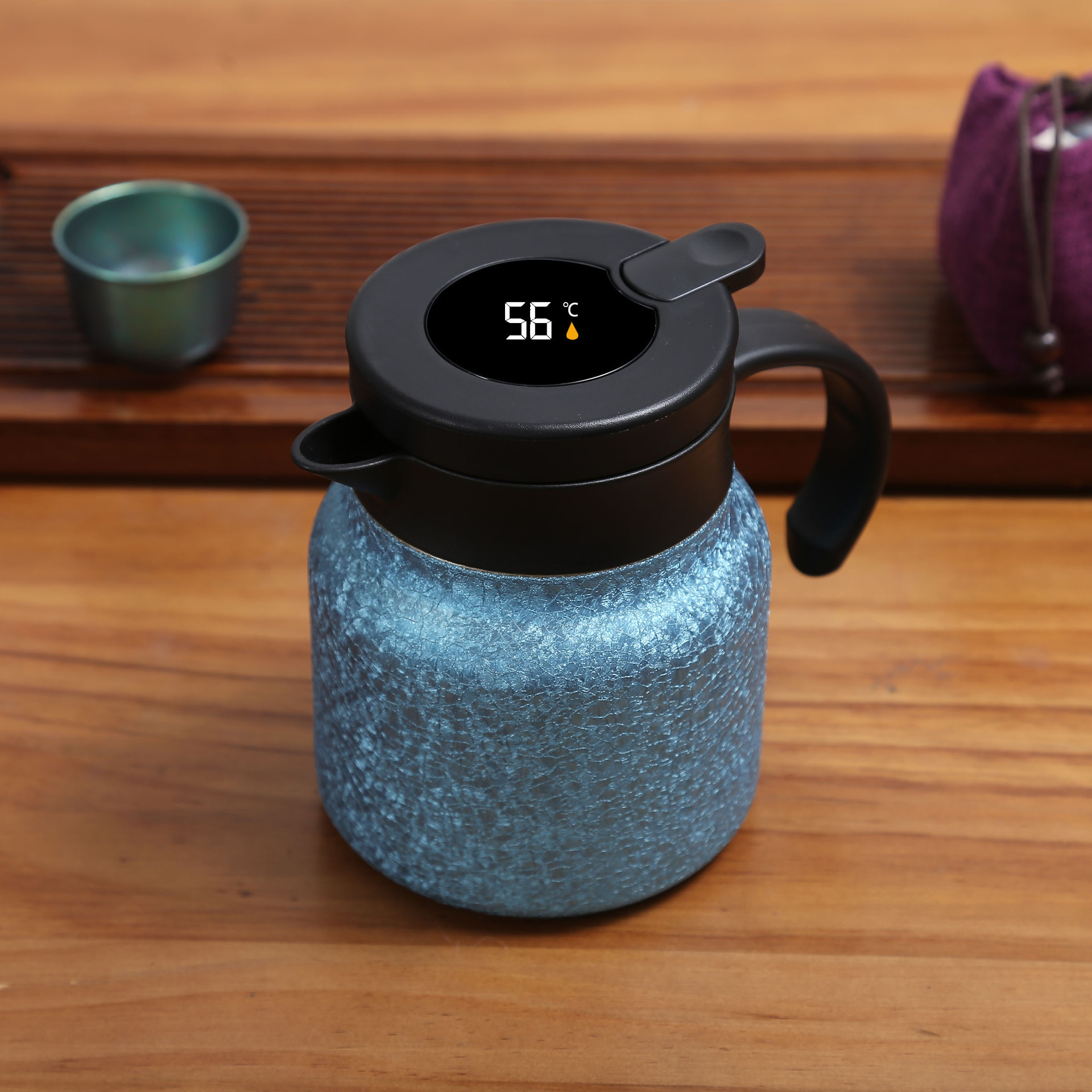 Blue smart plastic handle