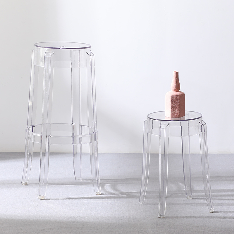 Chaise de salle à manger transparente