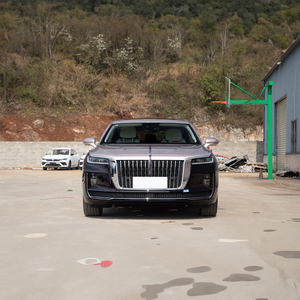 Hongqi H9 20232.0tガソリン車HongqiLEDカメラ電灯H9中古セダン中国での販売レザーホワイトターボ自動