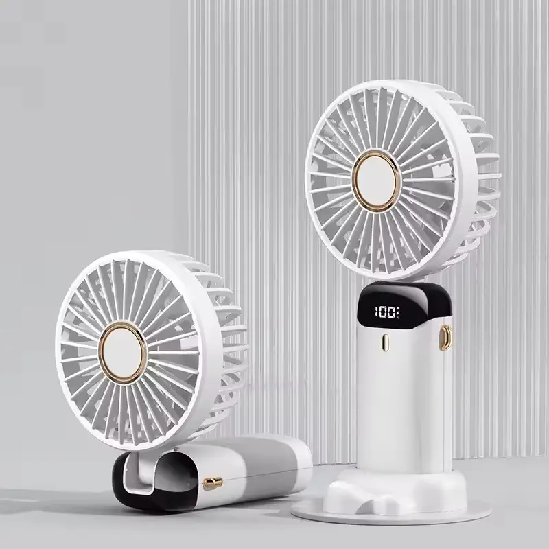 Vente en gros de ventilateurs de bureau portables petit affichage numérique aromathérapie USB ventilateur de table rechargeable mini ventilateur électrique