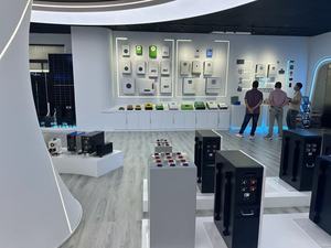 ハイブリッドソーラーインバーター、オフグリッド低周波純粋正弦波インバーター、DC 24/48VからAC 110V/120V出力、バッテリーAC充電器付き - Product Image 4