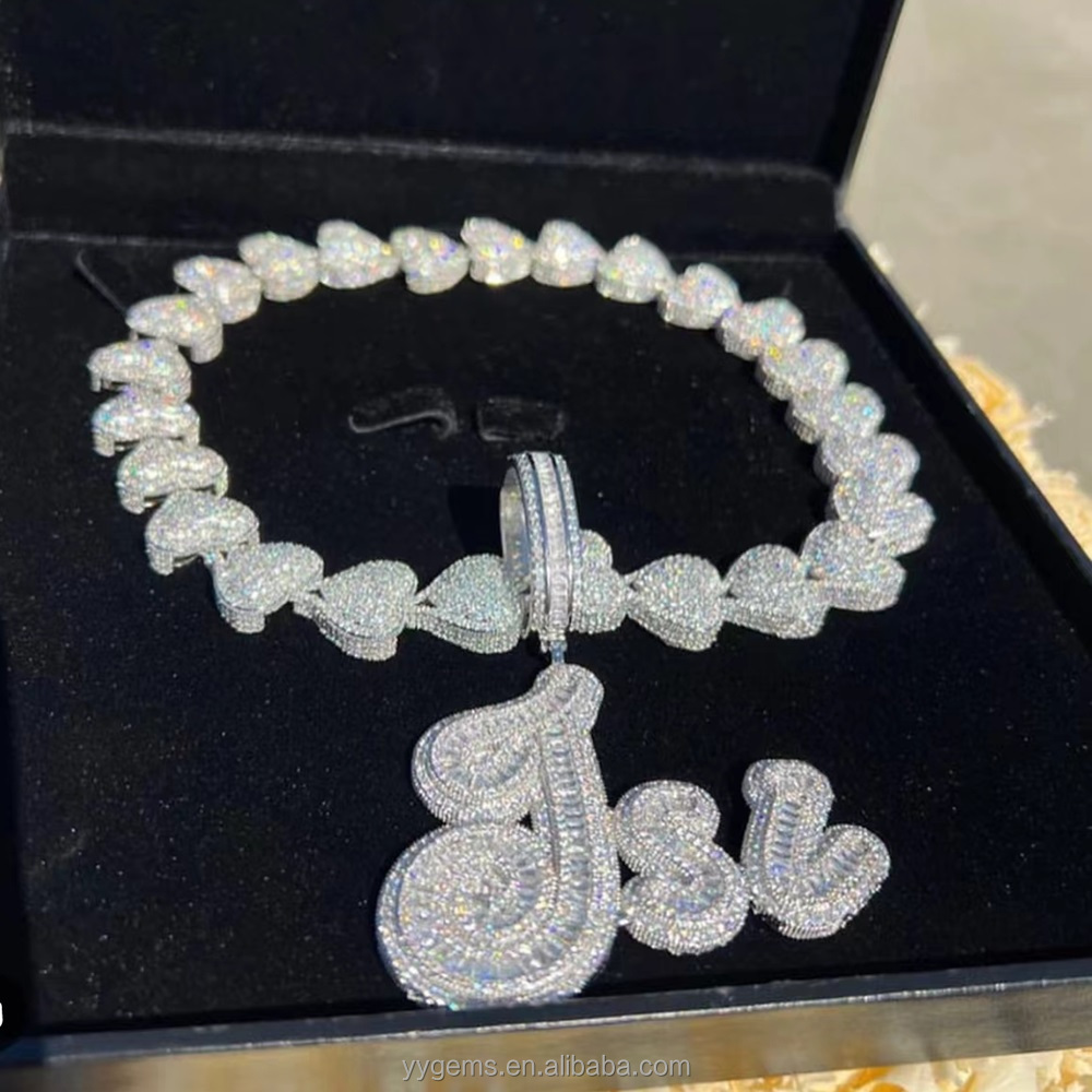 Chaîne avec pendentif 05#