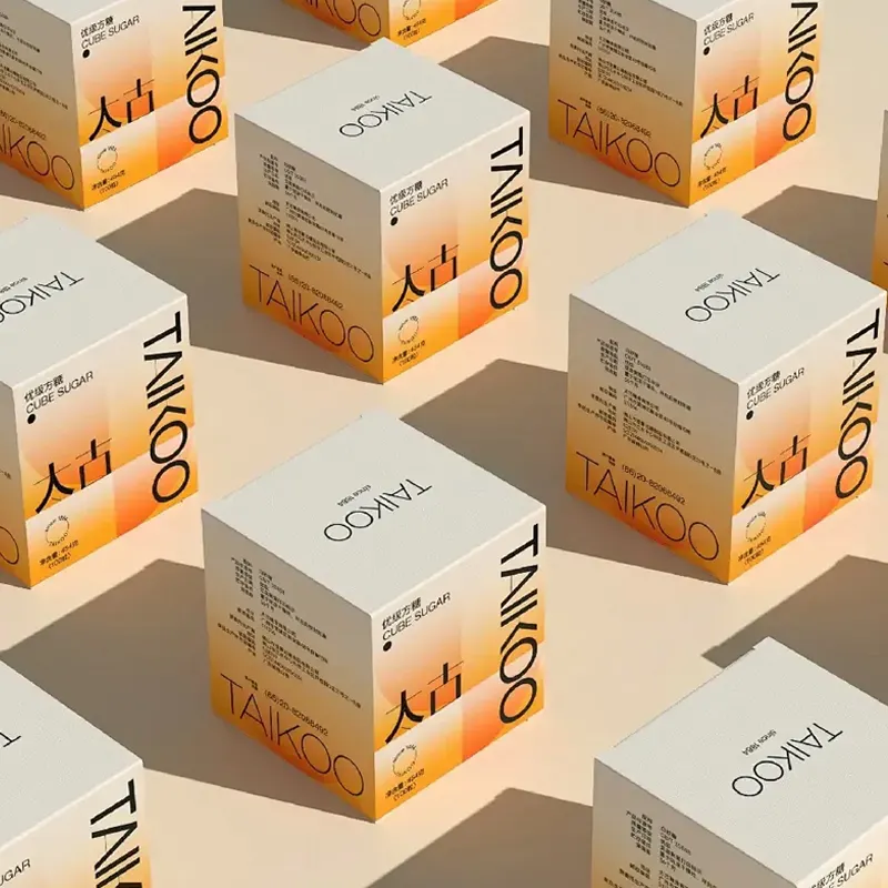 Emballage en carton de parfum avec logo imprimé personnalisé Boîte pour cosmétiques Boîtes en papier kraft en carton Boîte pour carte d'emballage de couleur en gros d'usine
