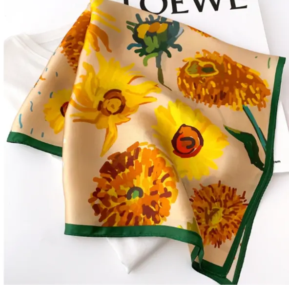 Autumn new silk small square sunflower