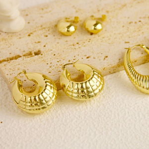 Hot Sales Women Bracelet Watches Ladies Wrist Watches With Bracelet Set Diamond Quartz Wristwatch Christmas Gift Set - Product Image 6