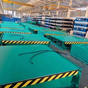 Plataforma hidráulica automática de 8-10 toneladas Nivelador de muelle telescópico Contenedor de almacén Nivelador de muelle Rampa de muelle - Product Image 6