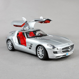 Maisto mercedes Benz <span class=keywords><strong>SLS</strong></span> AMG açık kapı 1:18 pres döküm Model araba yarış alaşım Model araba döküm oyuncak araçlar