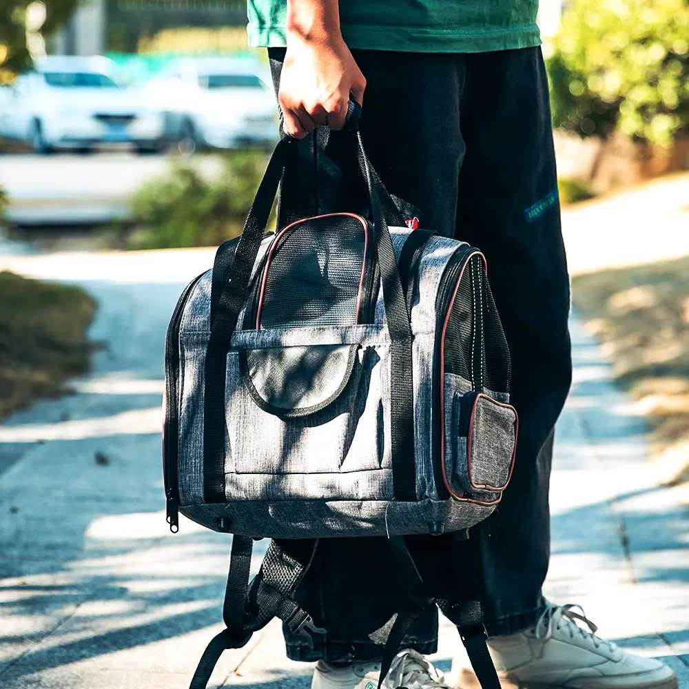 Sac de transport pour animaux de compagnie de voyage en plein air personnalisé sac à main multifonctionnel en maille respirante pour animaux de compagnie chat chien sac à dos