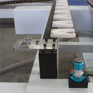Ahorre más tiempo tipo lineal ATC CNC Router 1500*3000 Máquina cortadora de madera de perforación de gabinete - Product Image 4