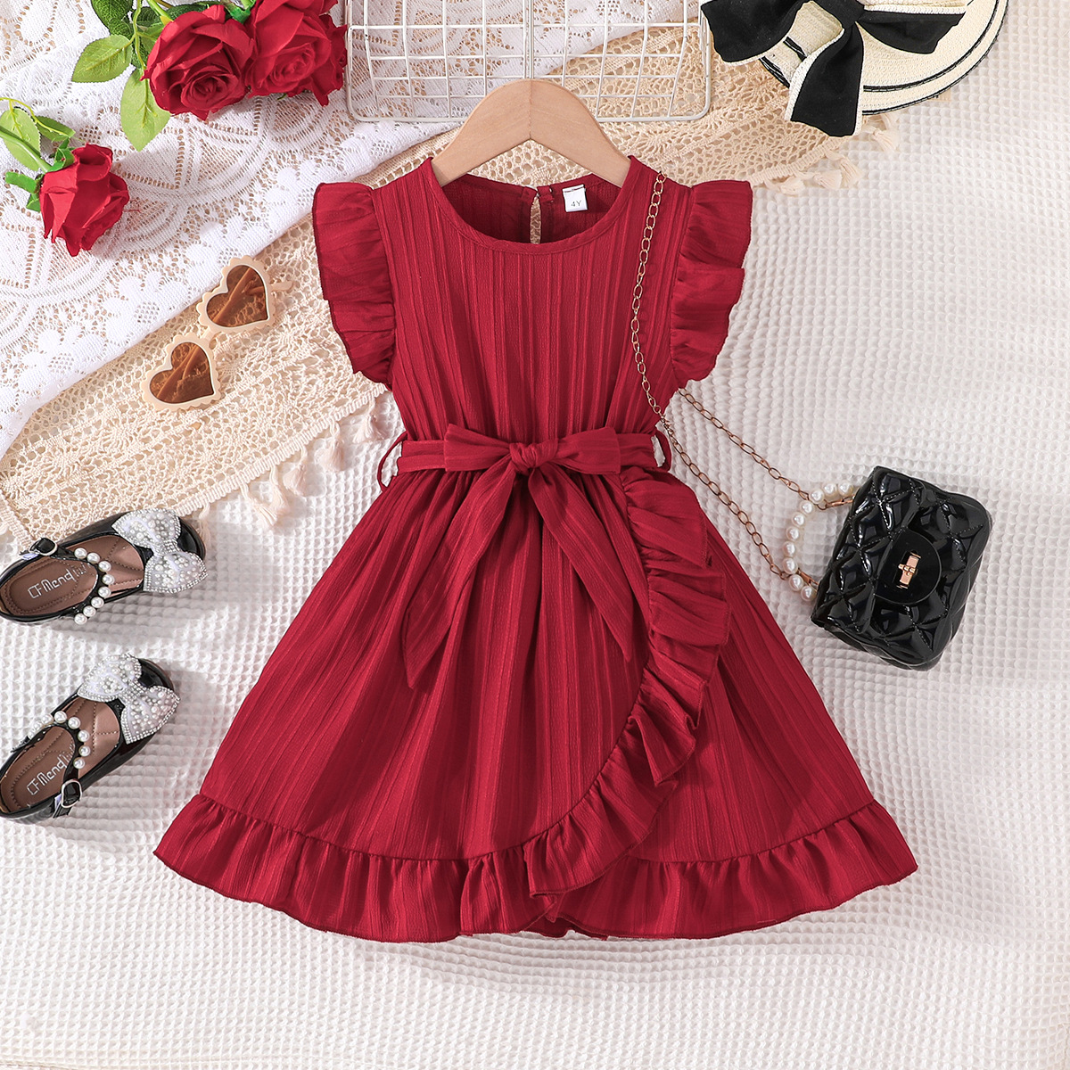 only one dress , color 01