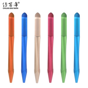 2025新设计廉价塑料多色三角形扭转金属圆珠笔，带定制标志 - Product Image 2